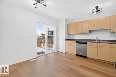 Interior photo 2 of 