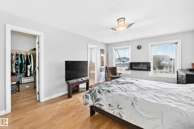 Interior photo 4 of 8517 156 AV NW