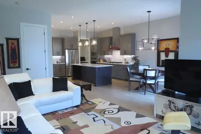 Interior photo 1 of 4605 Knight PT SW