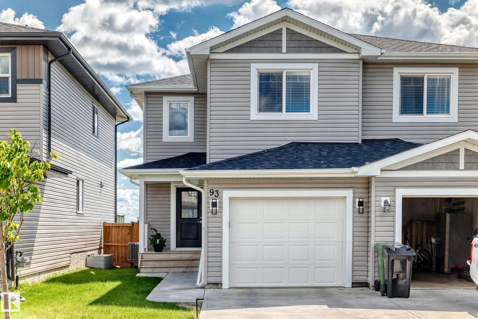 93 RICHMOND LI, Fort Saskatchewan - 3 bedroom Duplex for sale