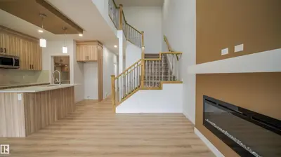 Interior photo 4 of 3708 40 Ave