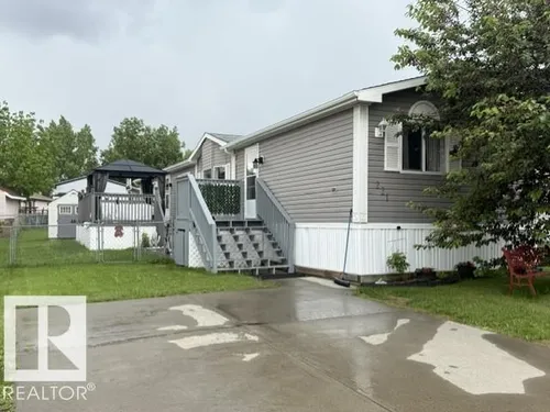 221 Oak Wood Drive NW, Edmonton - $132,000