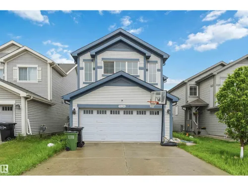5120 19 AV SW, Edmonton - $540,000
