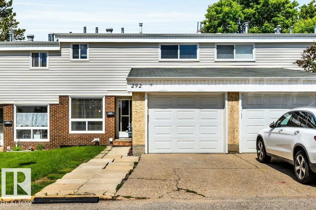 292 GRANDIN VG, St. Albert - 3 bedroom Townhouse for sale