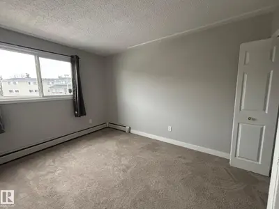 Interior photo 2 of #40 13590 38 ST NW