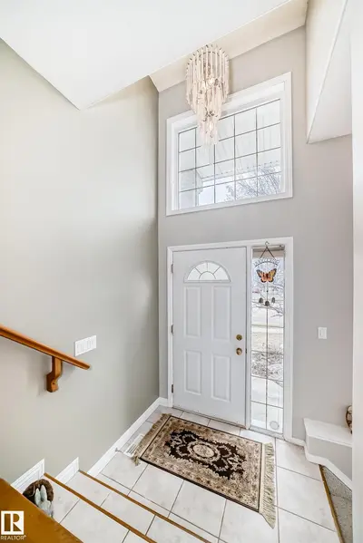 Interior photo 1 of 168 KULAWY DR N NW