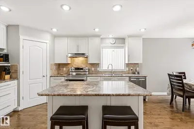 Interior photo 2 of 33 Cavan RD