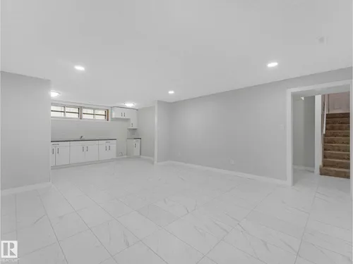 13807 92 ST NW, Edmonton - $489,000