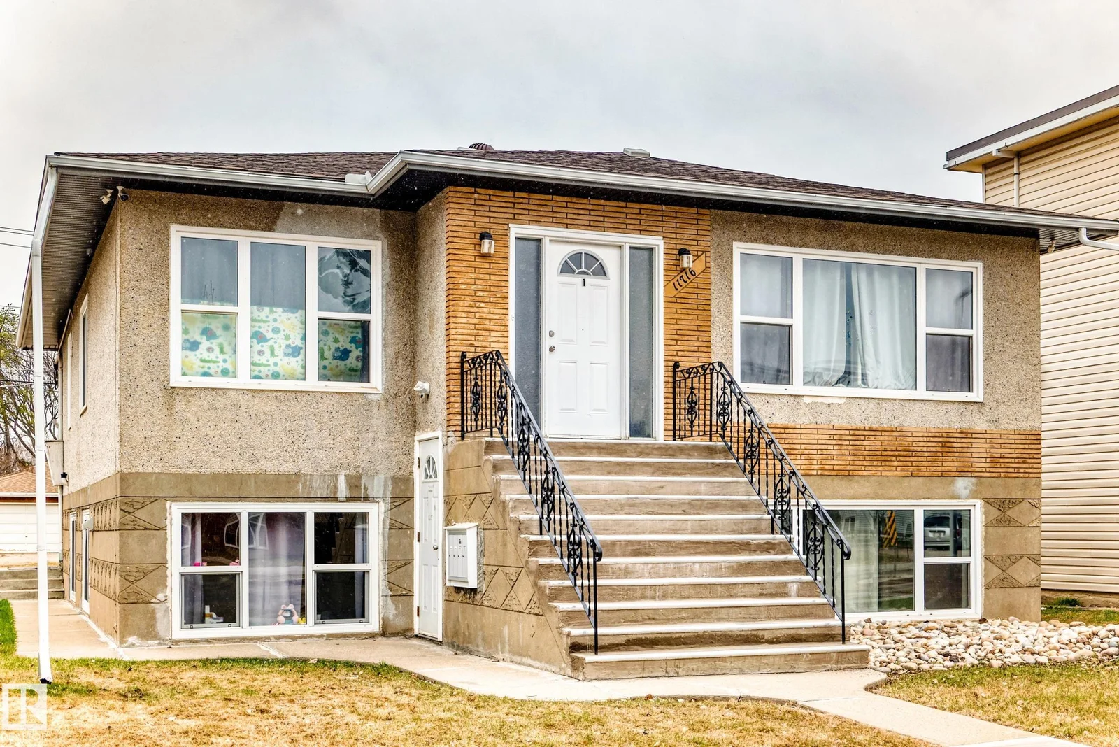 11716 124 ST NW, Edmonton - 5 bedroom Quadruplex for sale