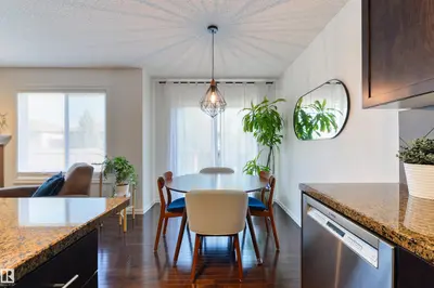 Interior photo 3 of 2340 CASSELMAN CR SW