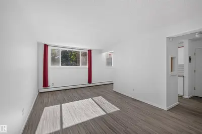 Interior photo 2 of #6 10230 122 ST NW NW