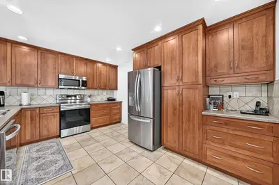 Interior photo 2 of 11708 138 AV NW NW