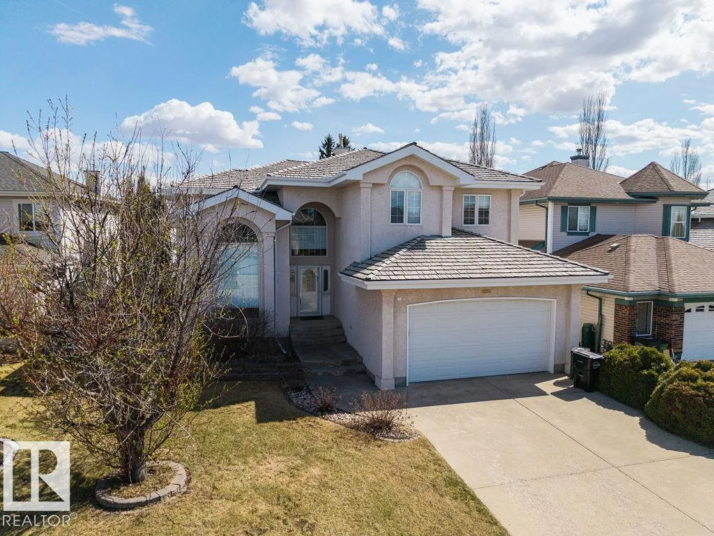 11551 14 AV NW, Edmonton - 6 bedroom Detached Single Family for sale