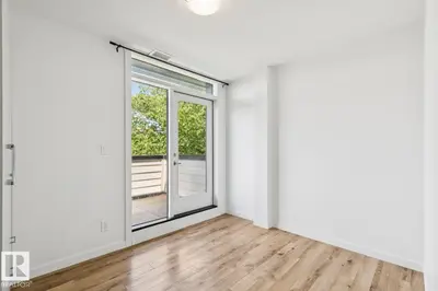 Interior photo 3 of #415 11503 76 AV NW