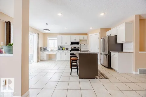 7 DOUCETTE PL, St. Albert - $549,900