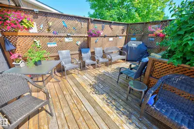 Interior photo 2 of 3104 138 AV NW