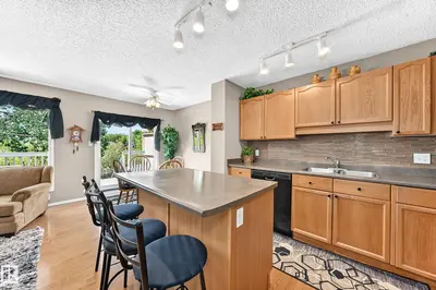 Interior photo 2 of #6 14803 MILLER BV NW