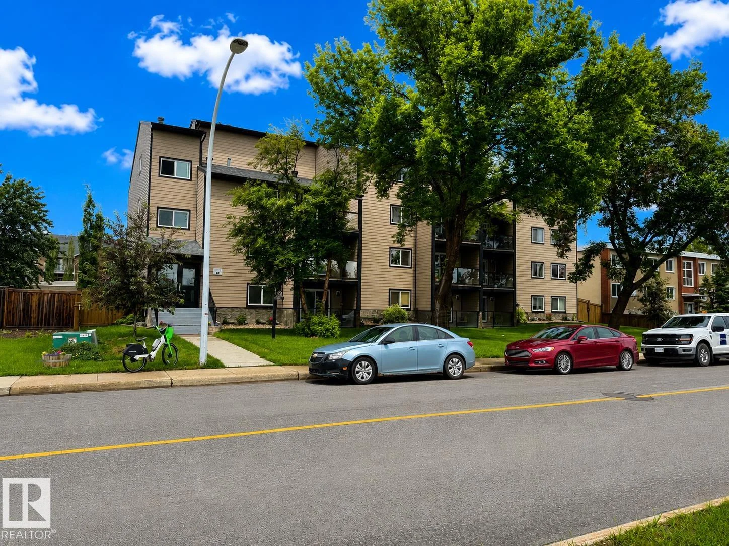 , Edmonton - 1 bedroom Apartment for sale