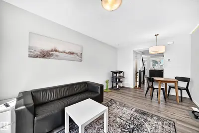 Interior photo 3 of #28 28 1530 TAMARACK BV NW