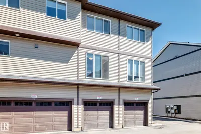Interior photo 1 of #28 28 1530 TAMARACK BV NW