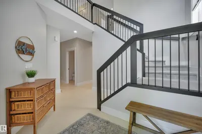Interior photo 1 of 6102 60 ST