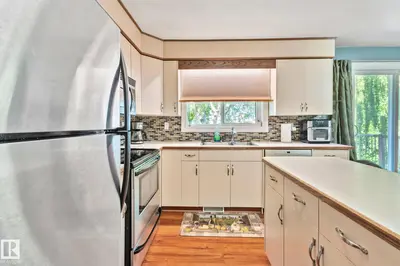 Interior photo 2 of 14820 75A ST NW