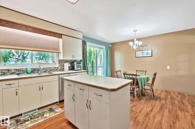 Interior photo 3 of 14820 75A ST NW