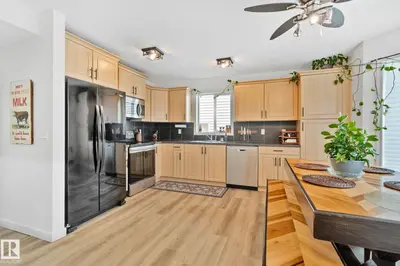Interior photo 2 of 22 VIVIAN WY