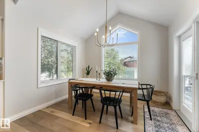 Interior photo 3 of 10 WILLOWDALE PL
