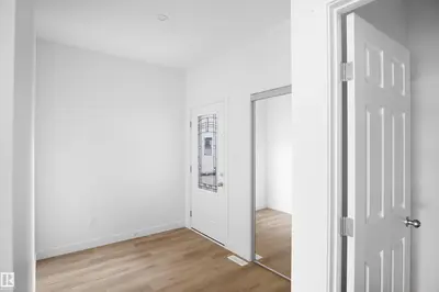 Interior photo 1 of 956 17 AV NW