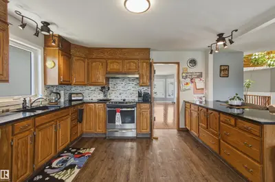 Interior photo 4 of 16315 99 ST NW