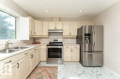 Interior photo 4 of 17610 96 AV NW