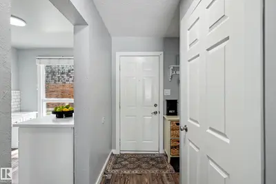 Interior photo 1 of 7 GREAT OA