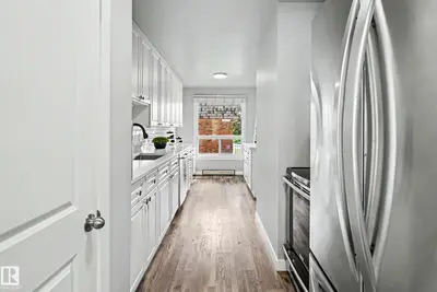 Interior photo 2 of 7 GREAT OA