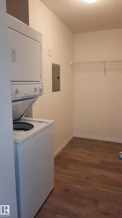 Interior photo 3 of #423 5340 199 ST NW