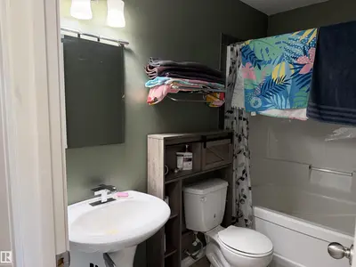 Interior photo 4 of 47406 RGE ROAD 40