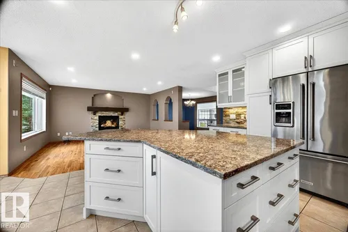 11824 13 AV NW, Edmonton - $664,900