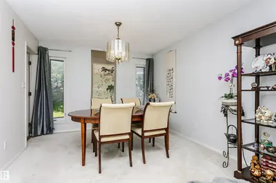 Interior photo 2 of 11023 11A AV NW