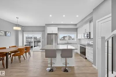 Interior photo 4 of 2382 KELLY CIRCLE SW