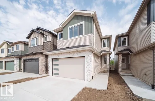 8740 183 AV NW, Edmonton - $689,000