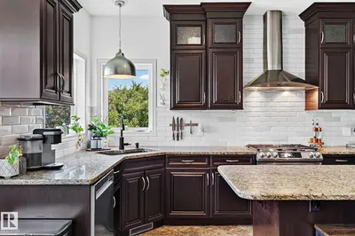 Interior photo 4 of 163 GALLAND CR NW