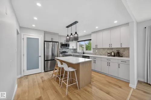 9915 154 ST NW, Edmonton - $564,800