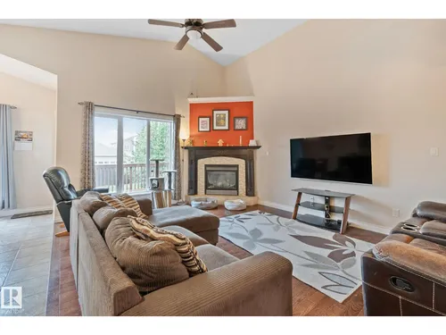 9833 153 ST NW NW, Edmonton - $698,000
