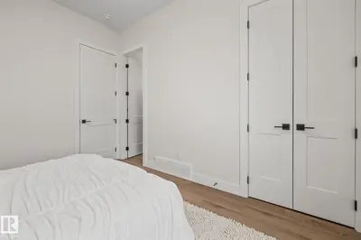 Interior photo 3 of 132 EDGEWATER CI