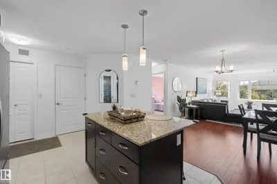 Interior photo 3 of #215 2045 GRANTHAM CT NW