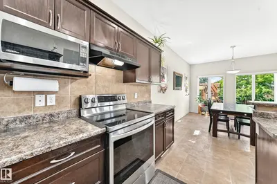 Interior photo 4 of 312 CRIMSON DR