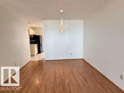 Interior photo 3 of 241 OEMING RD NW