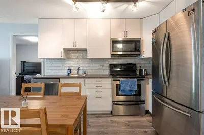 Interior photo 4 of #214 5005 165 AV NW