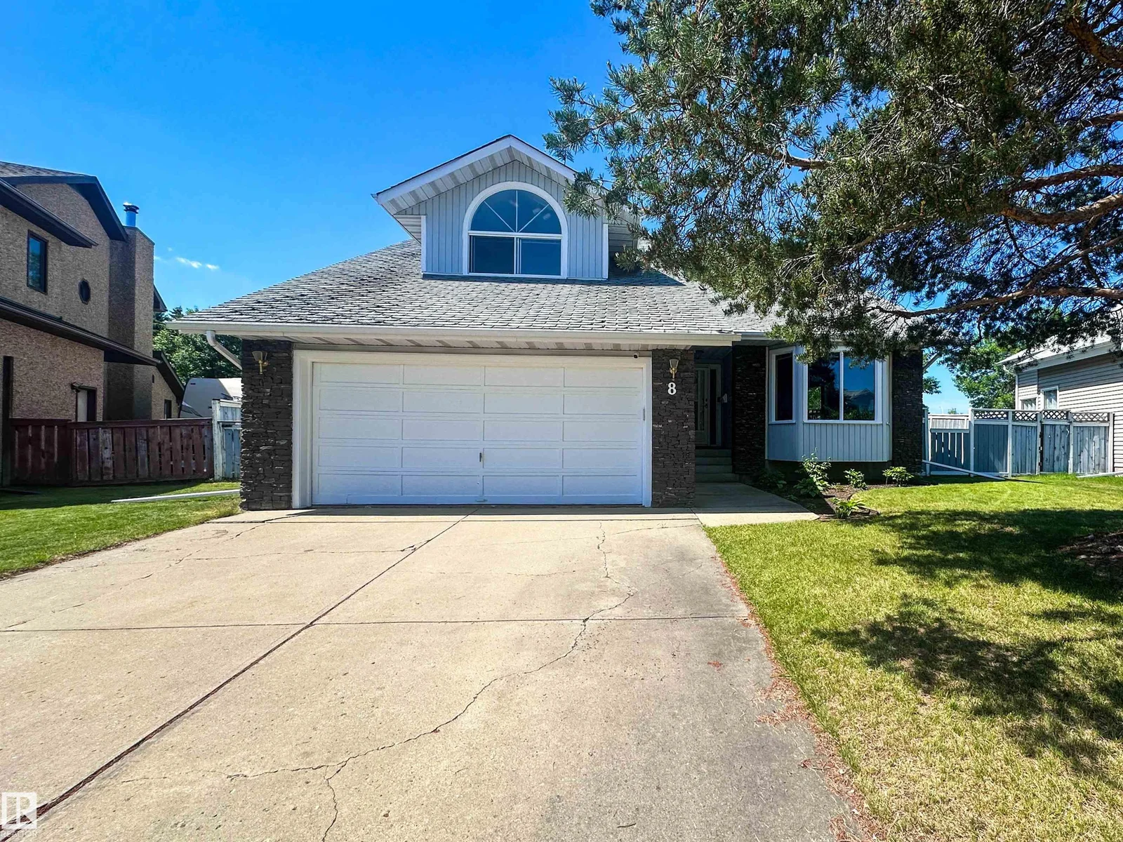8 DION PL, St. Albert - 4 bedroom Detached Single Family for sale