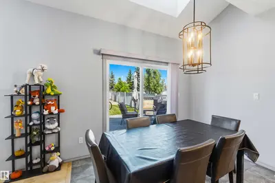 Interior photo 4 of 3061 SPENCE WD SW